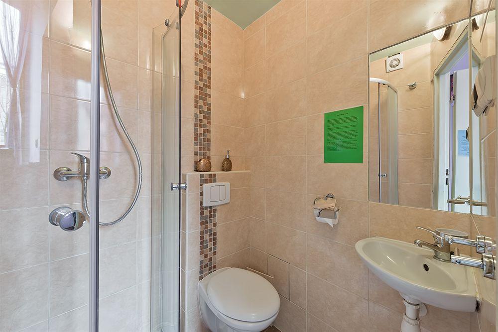 Apartments Princess Краков Экстерьер фото