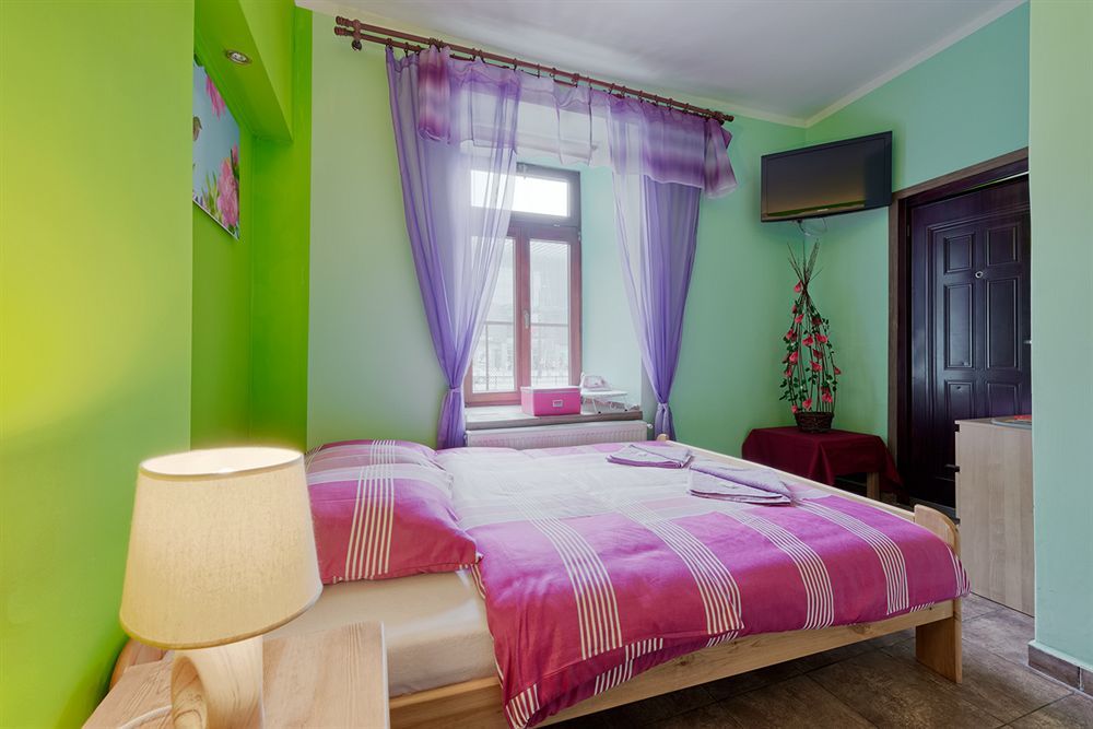 Apartments Princess Краков Экстерьер фото